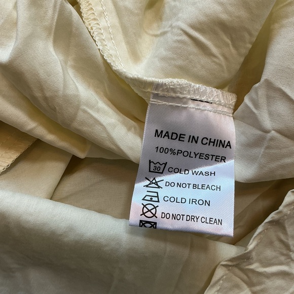 Ivy City Co Gold Midi Dress - Picture 10 of 10